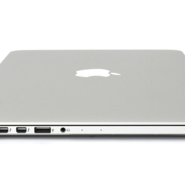 macbook-pro-2015-a1502-i5-2.9-ghz-8gb-250gb-3.png